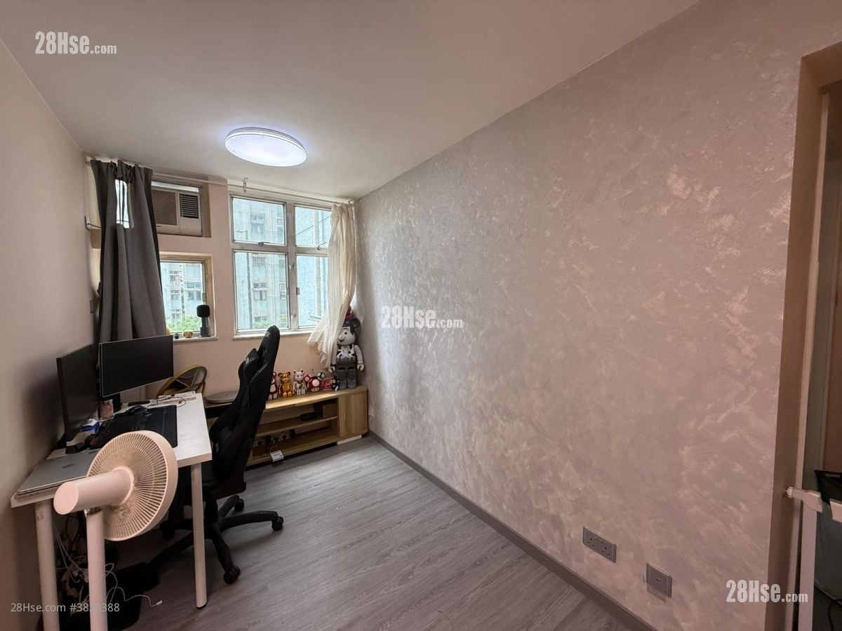 悦湖山庄 租盘 2 房 , 1 浴室 431 平方尺