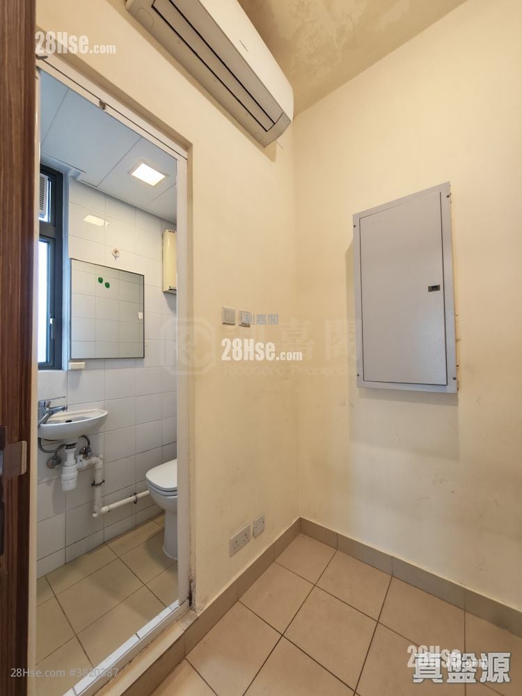 Grand Yoho Sell 3 Bedrooms 777 ft²