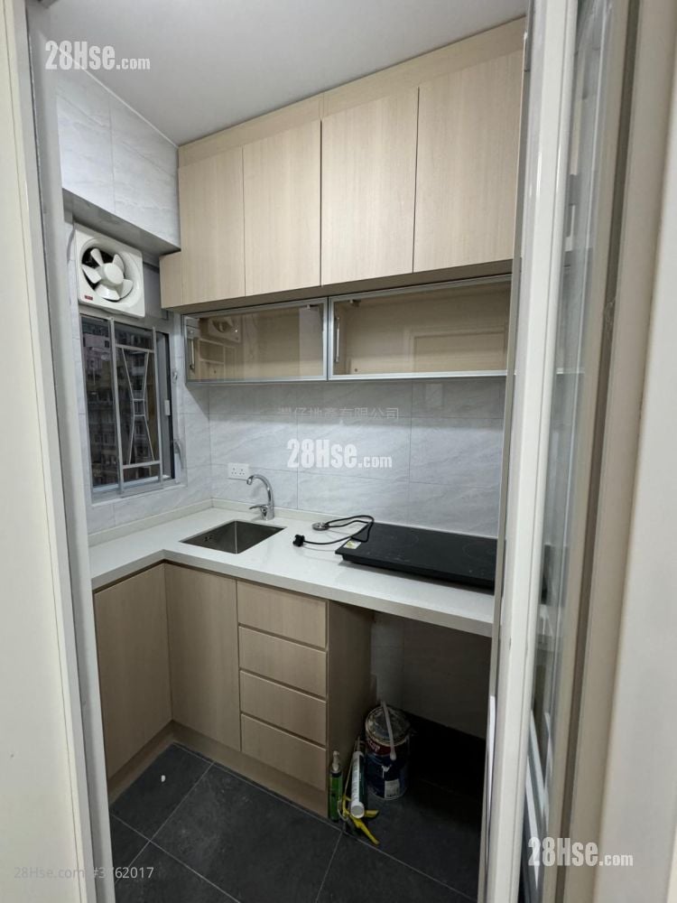 祥友大廈 售盤 3 房 , 1 浴室 404 平方呎