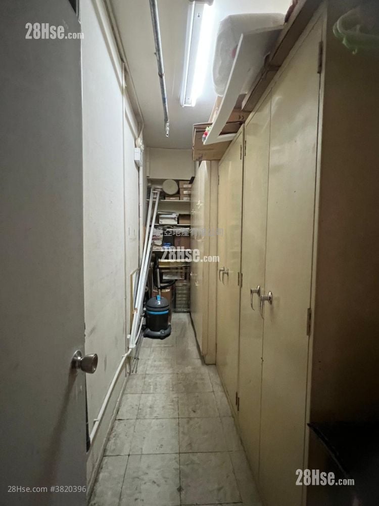 帝权商业大厦 租盘 3 房 , 2 厕所