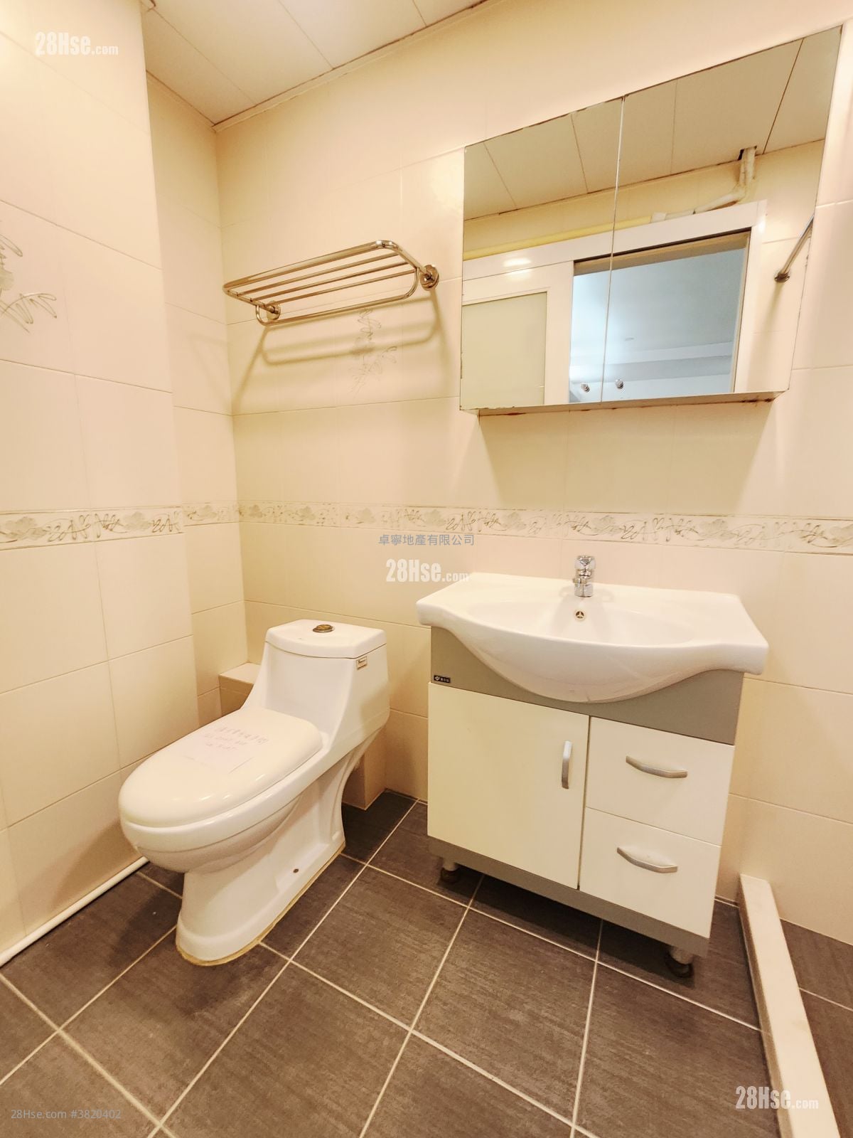 单幢楼房 租盘 400 平方尺