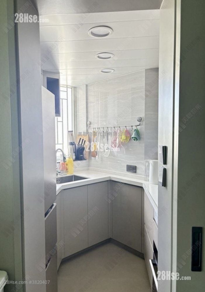 名城 售盘 3 房 , 2 浴室 678 平方尺