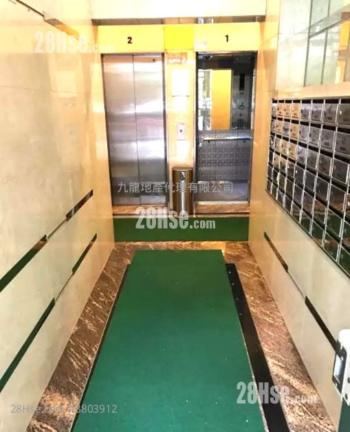 Siu Cheong Building Sell 2 Bedrooms , 1 Bathroom 255 ft²