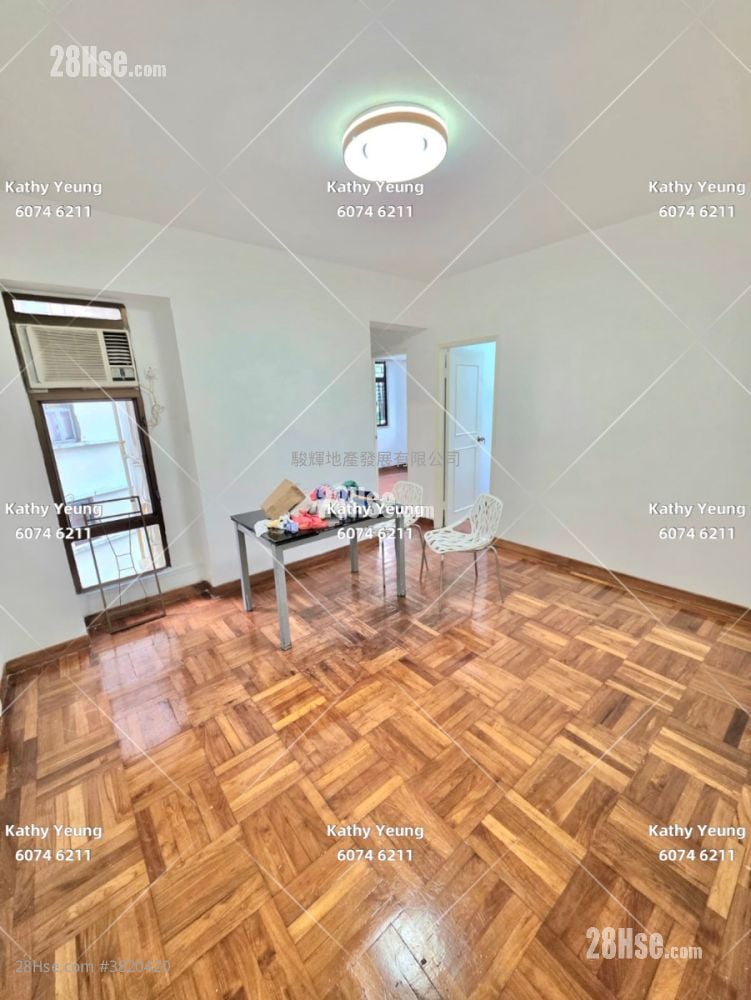 单幢楼房 租盘 2 房 , 1 浴室 476 平方尺