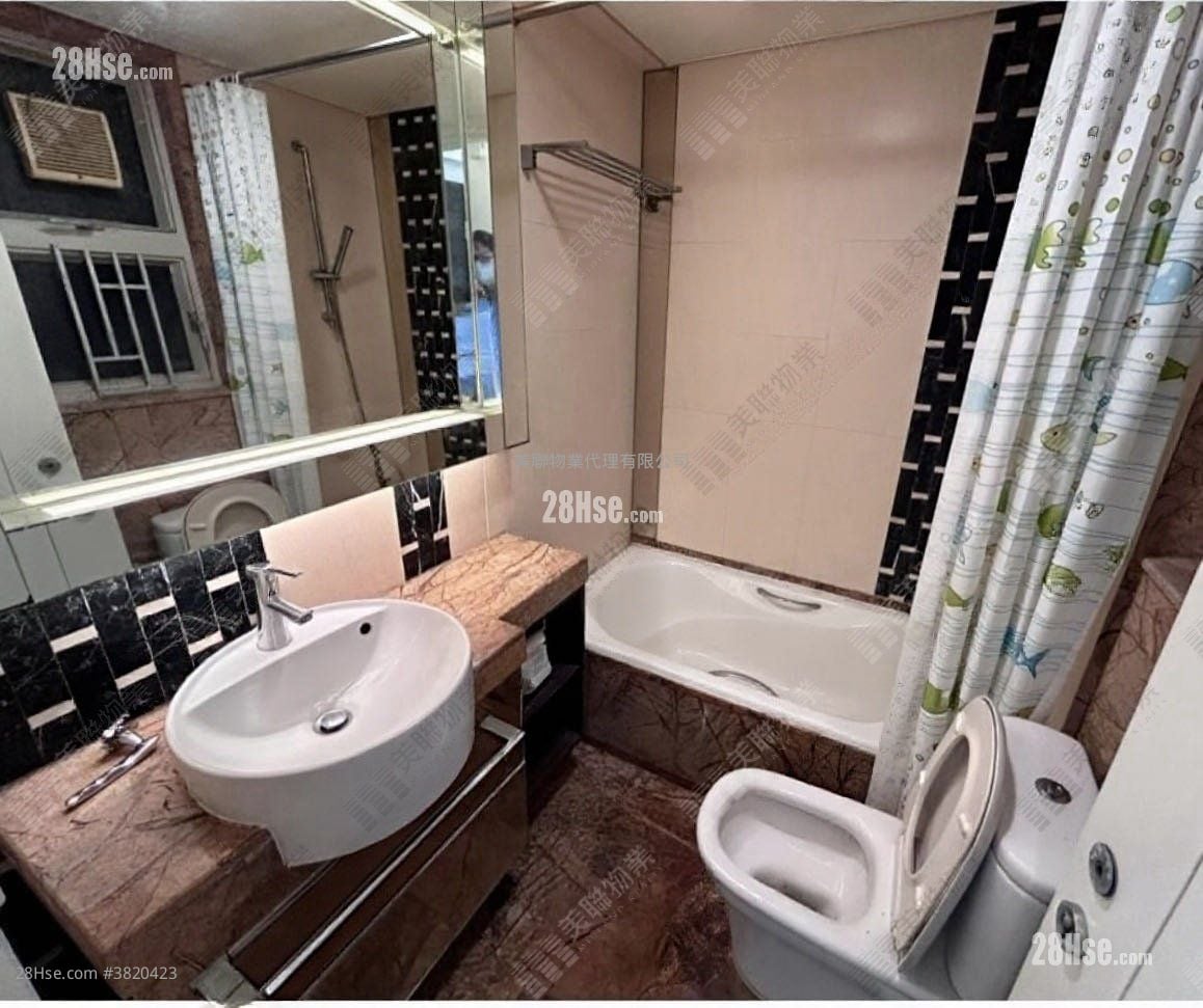 名城 售盘 3 房 , 2 浴室 680 平方尺