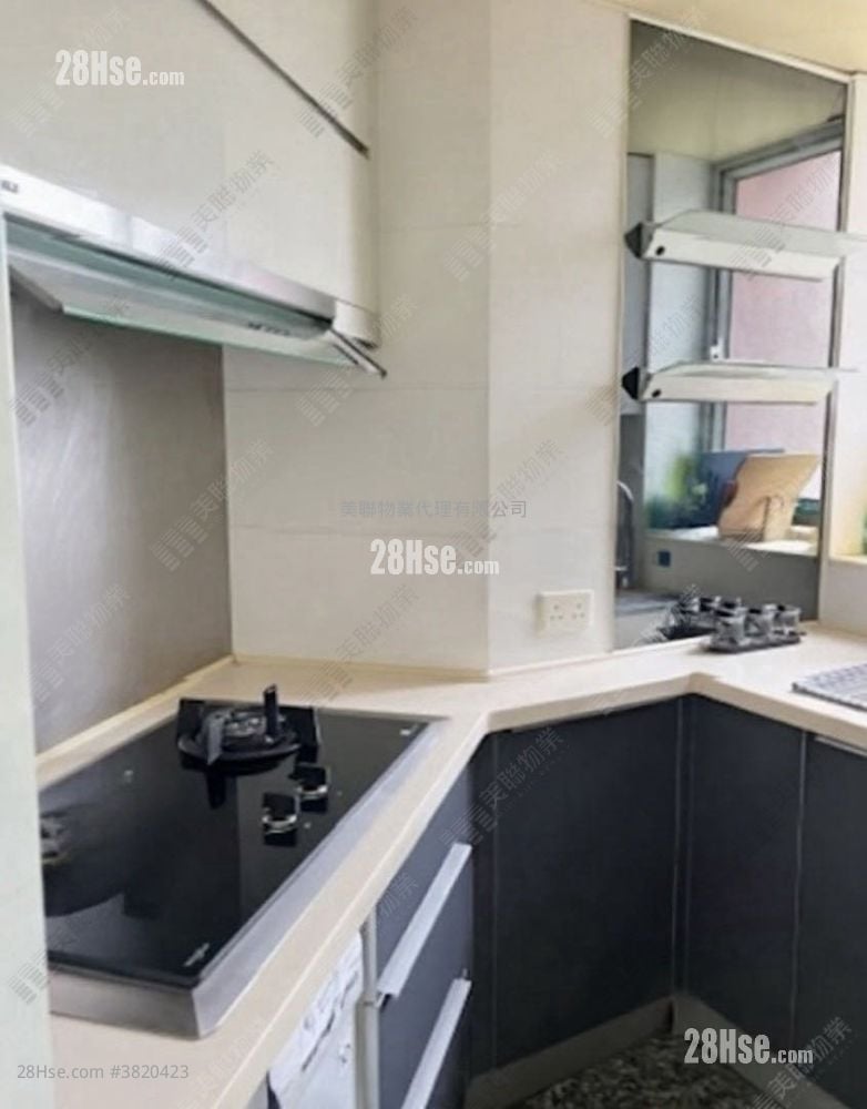 名城 售盘 3 房 , 2 浴室 680 平方尺