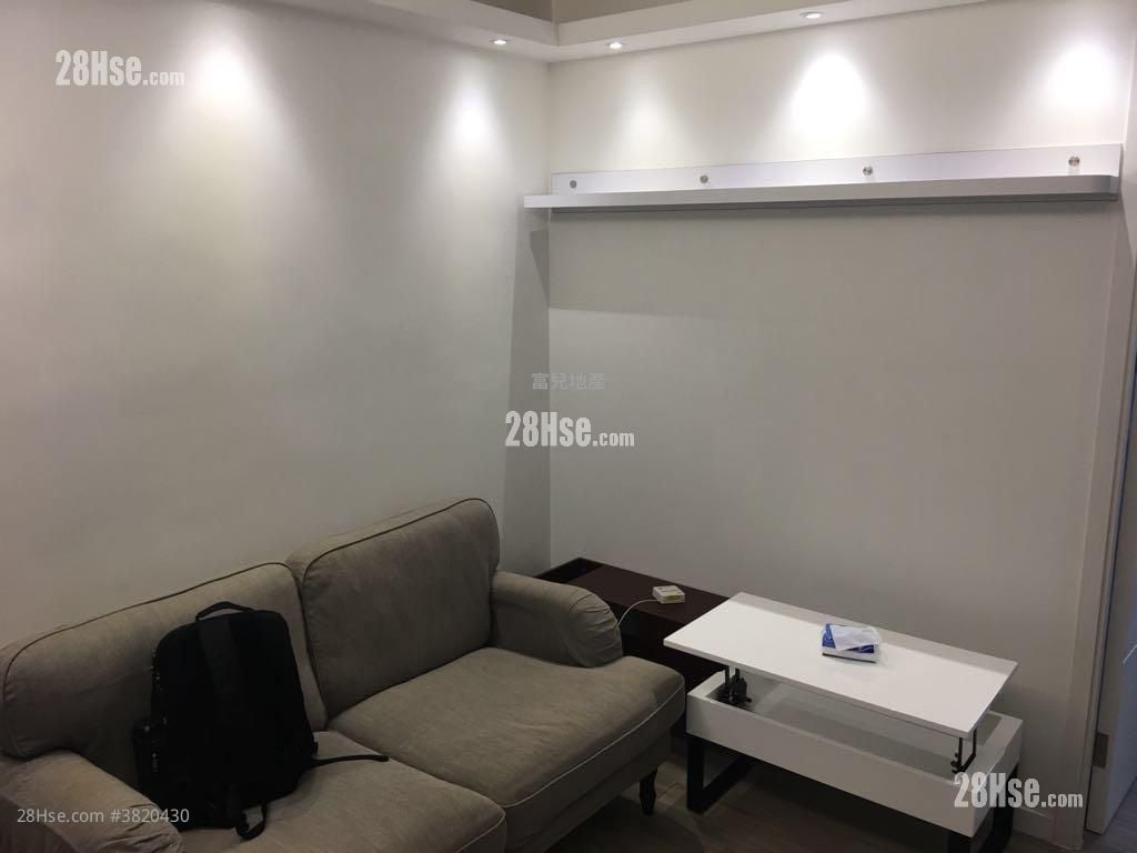 好順福大廈 租盤 2 房 274 平方呎