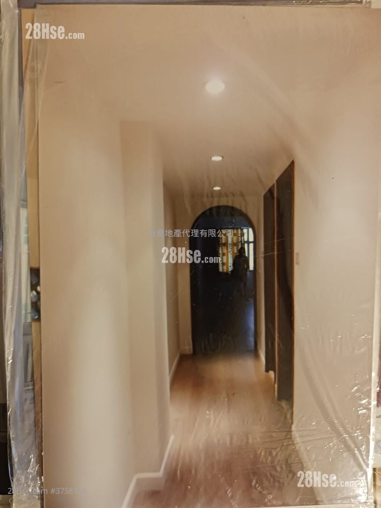 灣景樓 售盤 2 房 , 1 浴室 687 平方呎