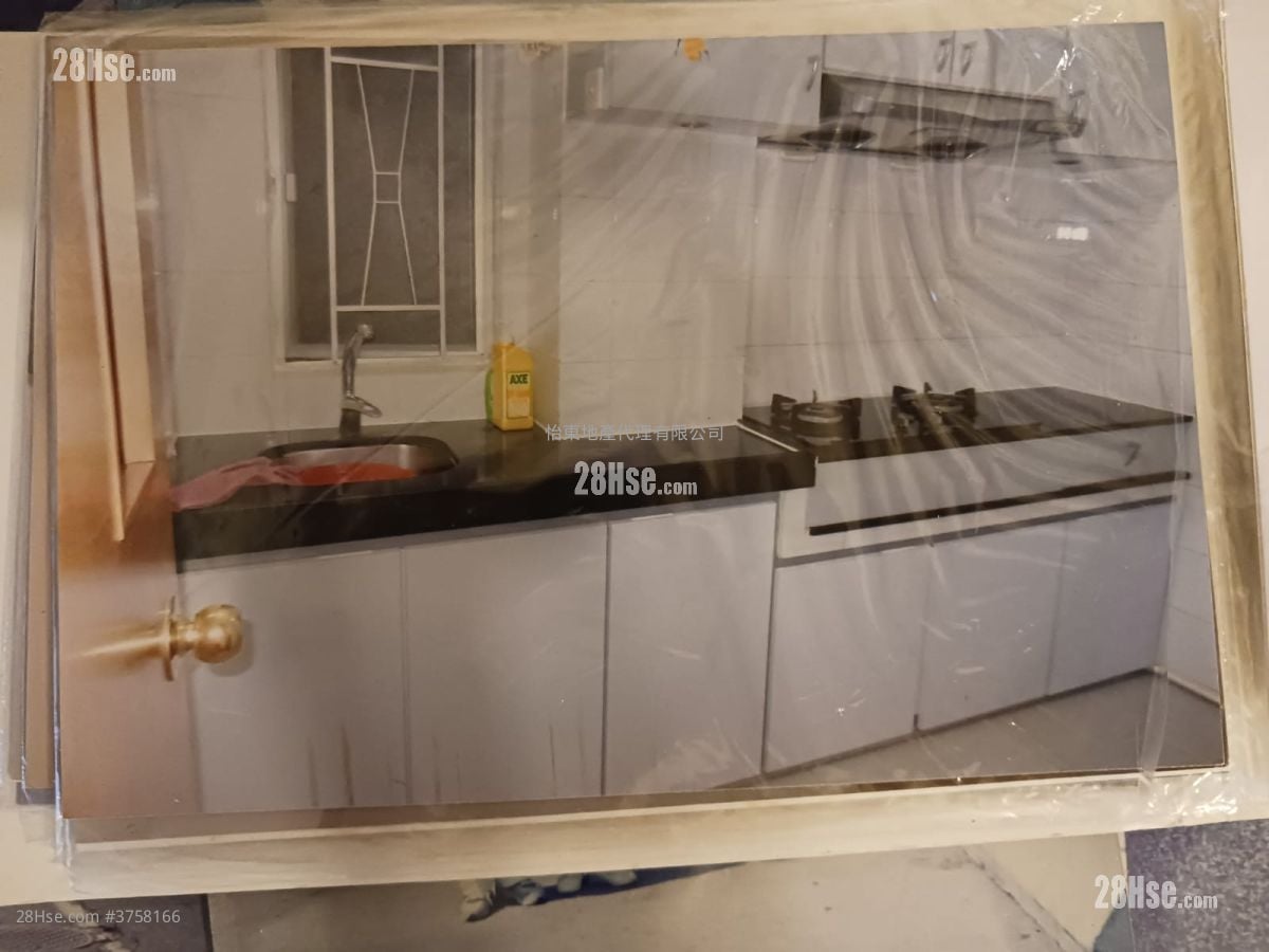 灣景樓 售盤 2 房 , 1 浴室 687 平方呎