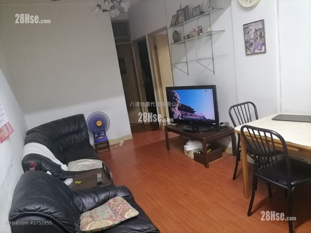 百寶大廈 租盤 3 房 , 1 浴室 690 平方呎