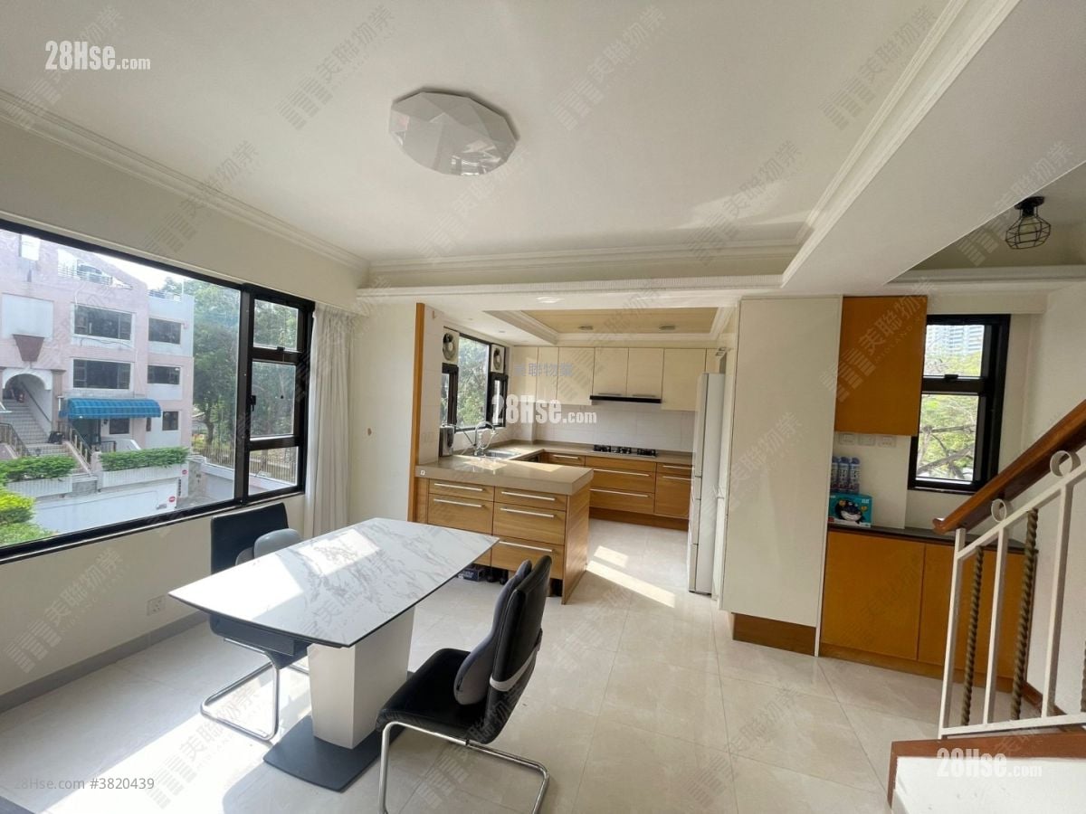 海裕苑 售盤 2 房 , 2 浴室 1,089 平方呎