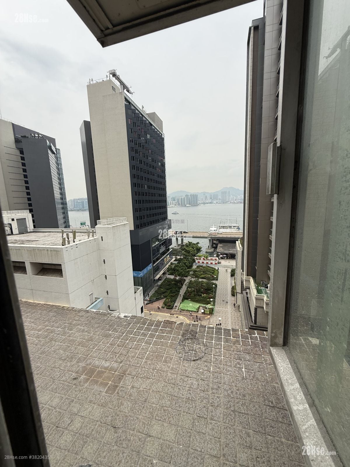 国宾大厦 租盘 2 房 , 1 浴室 371 平方尺