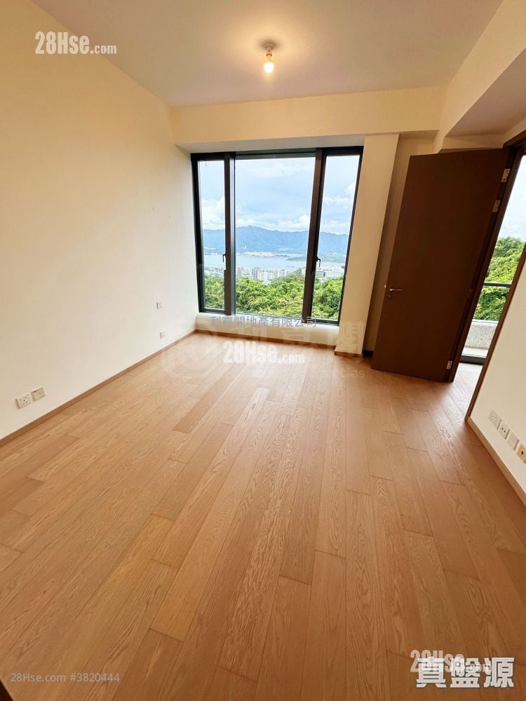 La Vetta Sell 4 Bedrooms 1,614 ft²
