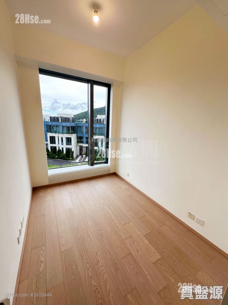 La Vetta Sell 4 Bedrooms 1,614 ft²