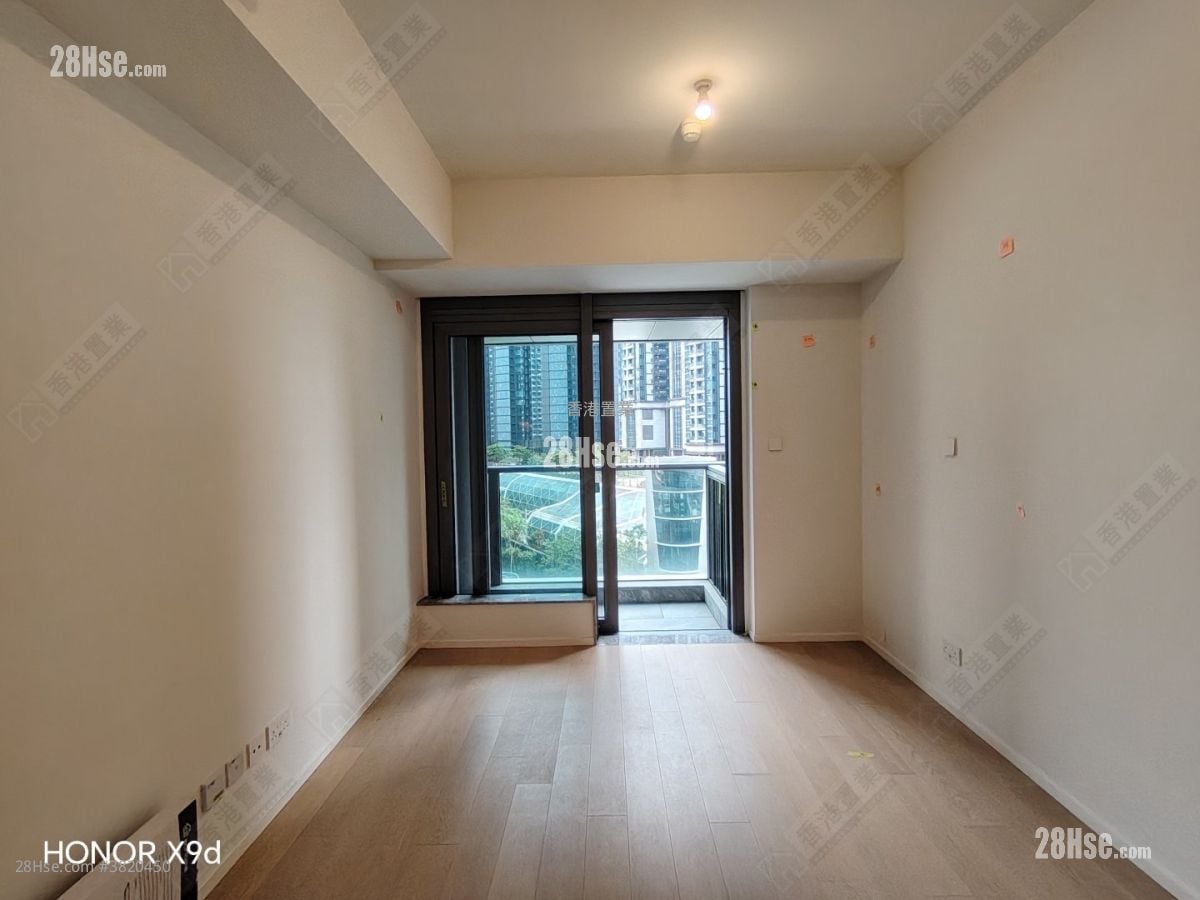 Double Coast 租盘 开放式间隔 , 1 浴室 265 平方尺