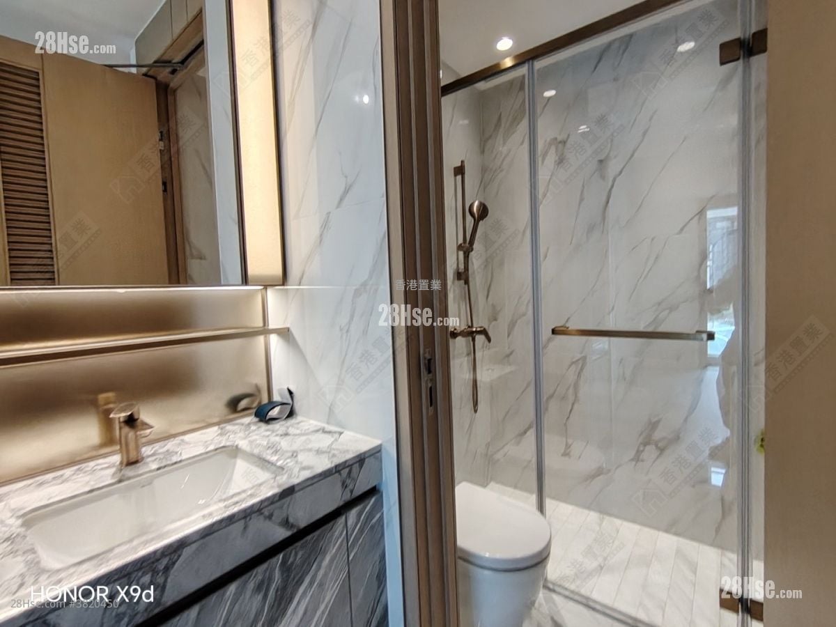 Double Coast 租盘 开放式间隔 , 1 浴室 265 平方尺