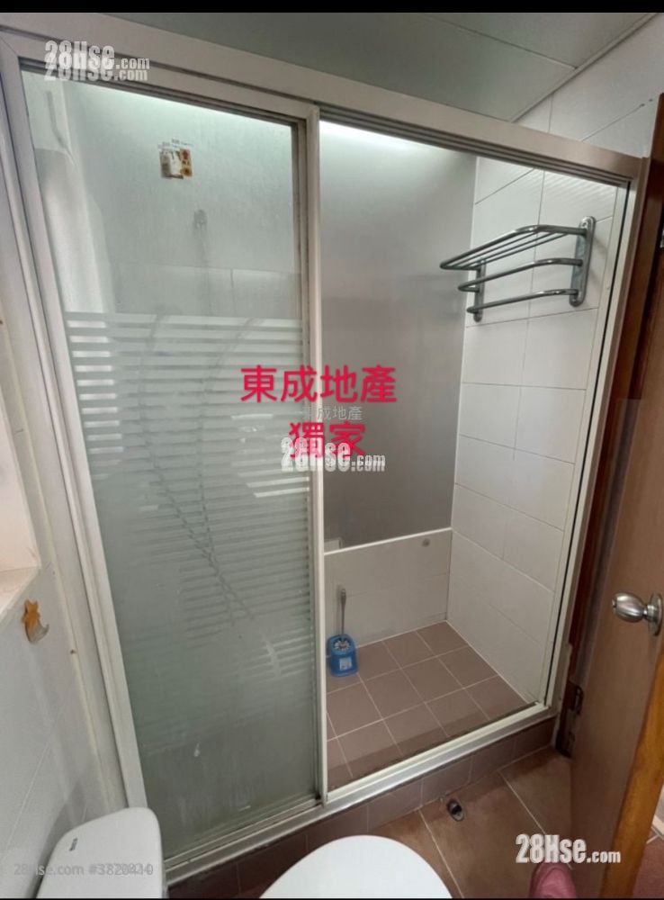 Metropolitan Rise Sell 2 Bedrooms , 1 Bathroom 385 ft²