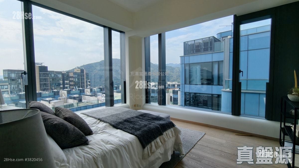 La Vetta Sell 4 Bedrooms 1,790 ft²