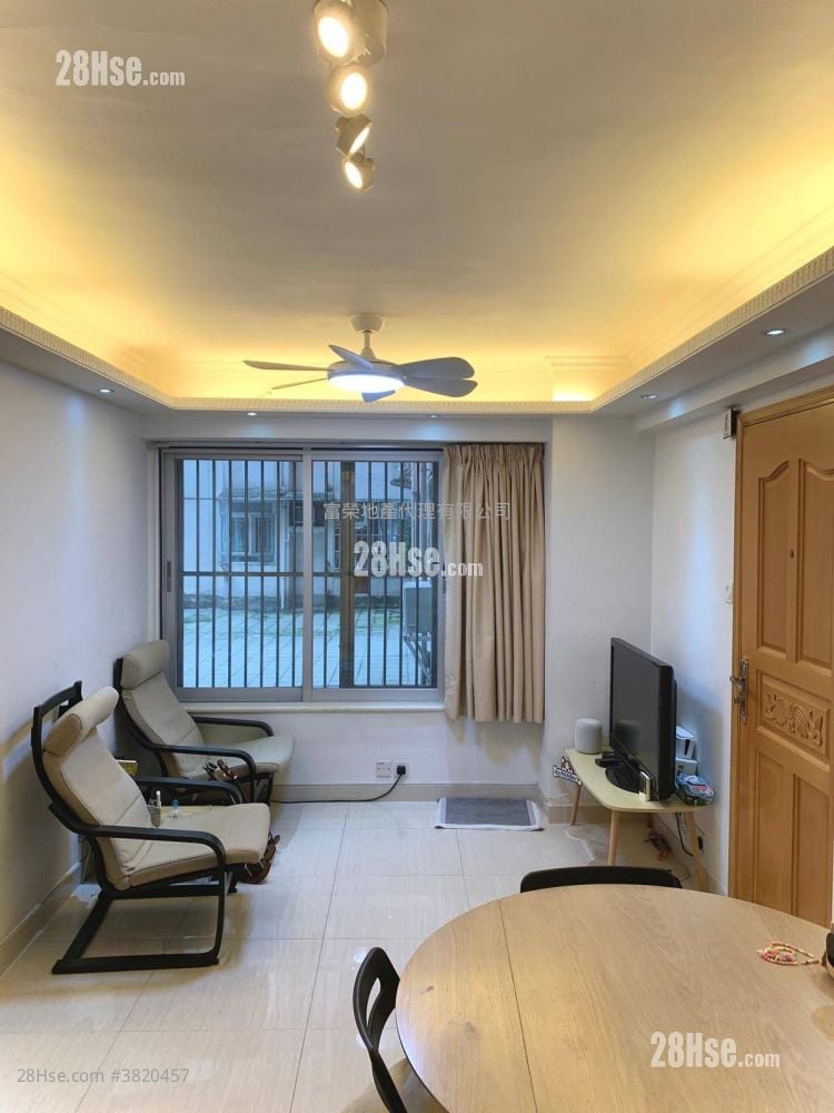 紅磡灣中心 售盤 3 房 , 1 浴室 477 平方呎