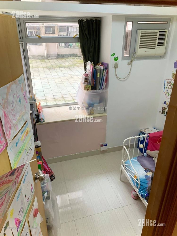 紅磡灣中心 售盤 3 房 , 1 浴室 477 平方呎