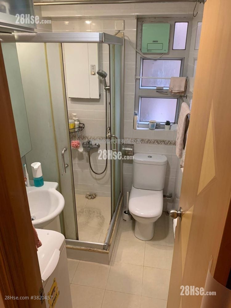 紅磡灣中心 售盤 3 房 , 1 浴室 477 平方呎