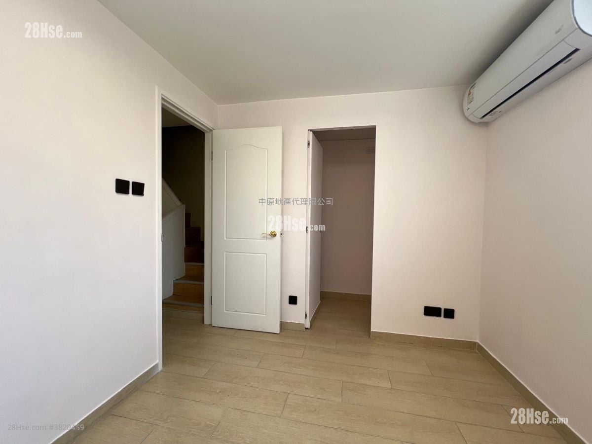 錦繡花園 售盤 3 房 , 2 浴室 1,035 平方呎