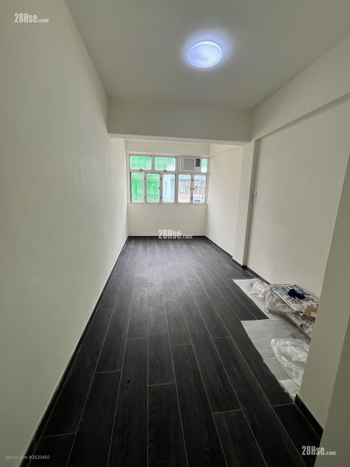 僑明大廈 租盤 1 浴室 210 平方呎