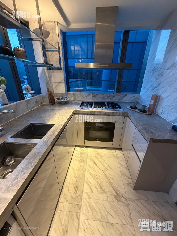 La Vetta Sell 4 Bedrooms 1,790 ft²