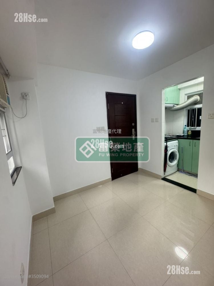 嘉安大樓 租盤 2 房 , 1 浴室 203 平方呎