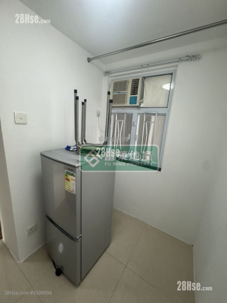 嘉安大樓 租盤 2 房 , 1 浴室 203 平方呎