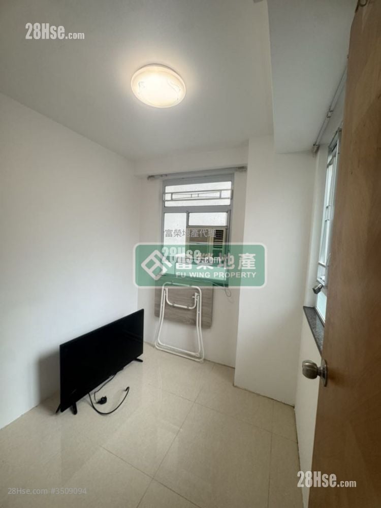 嘉安大樓 租盤 2 房 , 1 浴室 203 平方呎