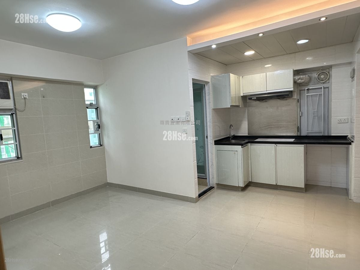 Tak Cheong Building Rental 2 Bedrooms , 1 Bathroom 372 ft²