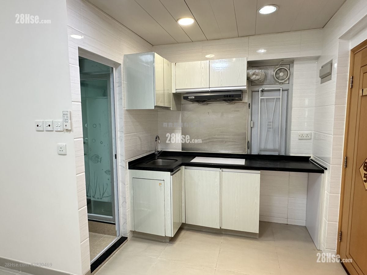 Tak Cheong Building Rental 2 Bedrooms , 1 Bathroom 372 ft²