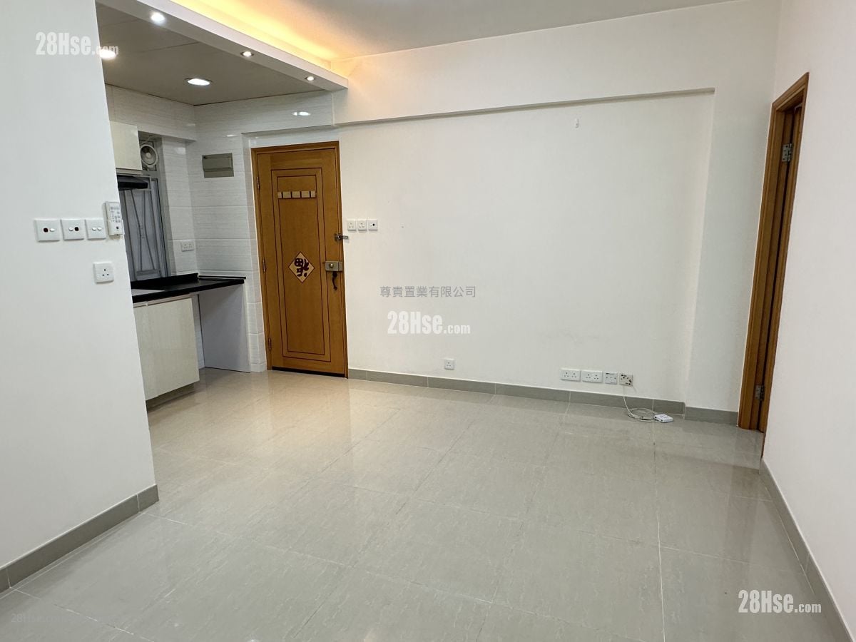 Tak Cheong Building Rental 2 Bedrooms , 1 Bathroom 372 ft²