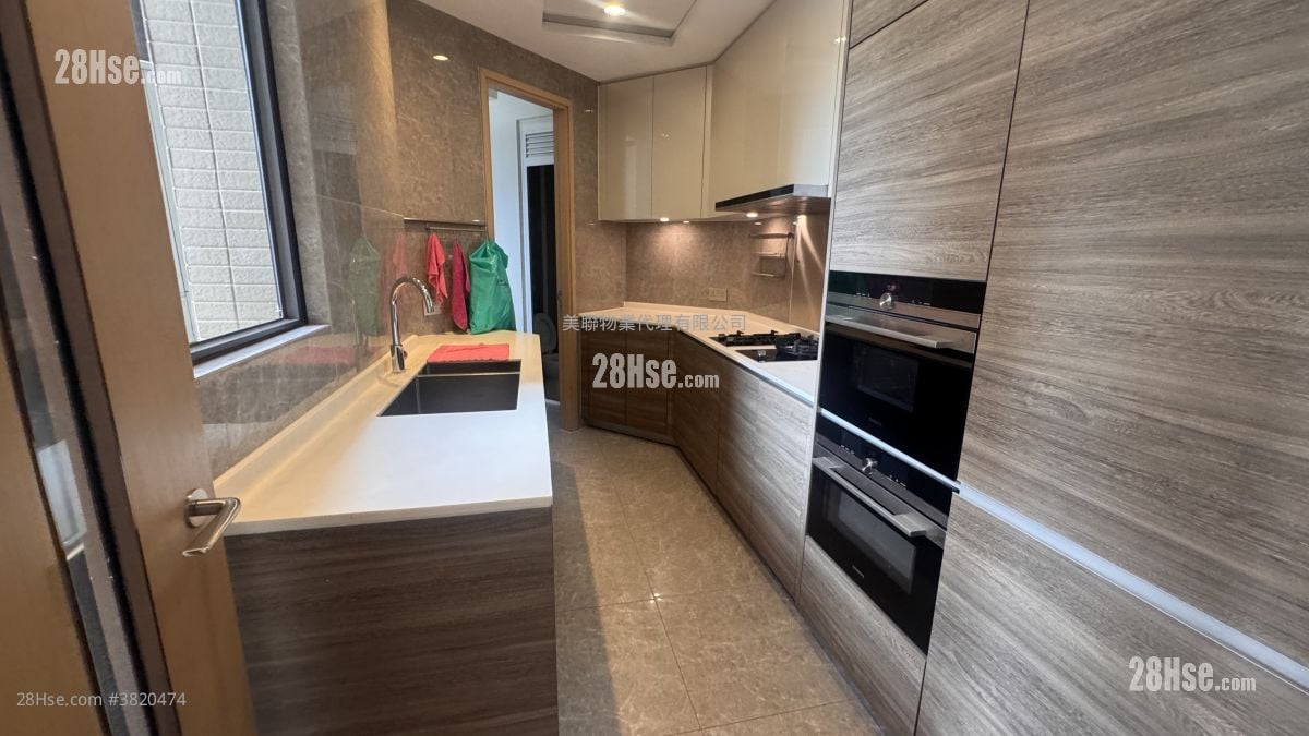 山水盈 售盤 3 房 , 3 浴室 916 平方呎