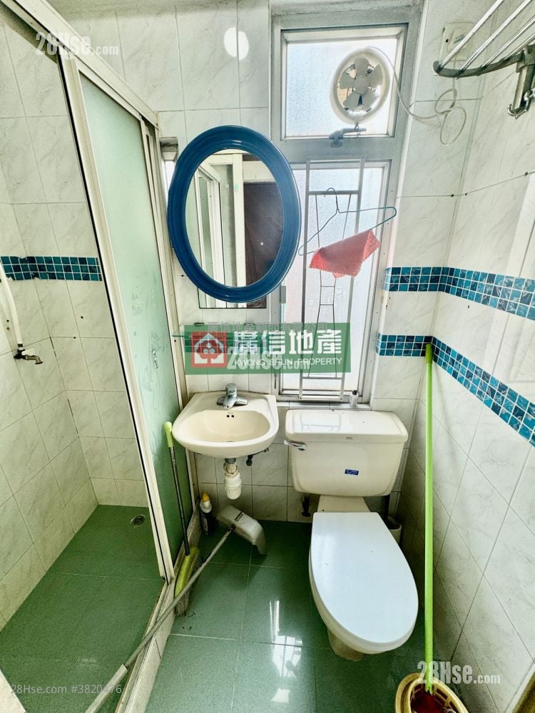 生輝大廈 售盤 2 房 , 1 浴室 306 平方呎