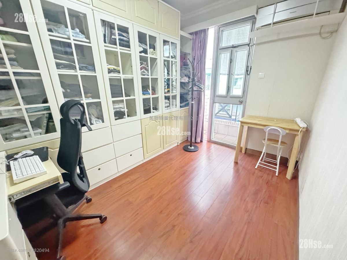 加州花園 售盤 3 房 , 3 浴室 1,367 平方呎