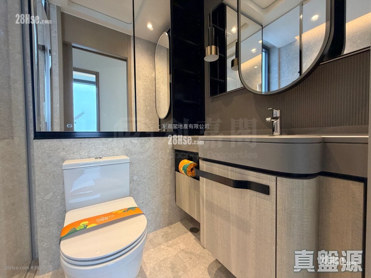 Sierra Sea 售盘 3 房 , 2 浴室 700 平方尺