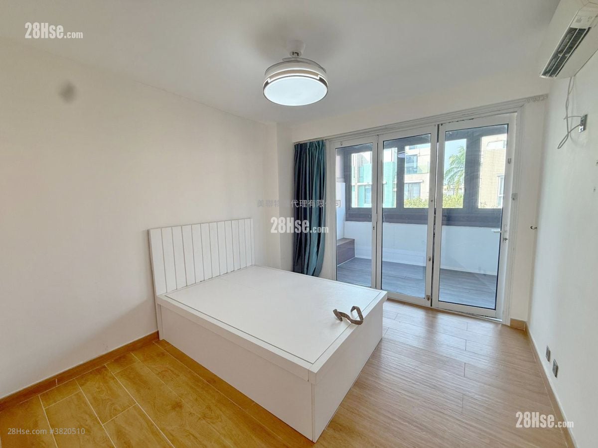 加州豪園 售盤 3 房 , 3 浴室 1,389 平方呎