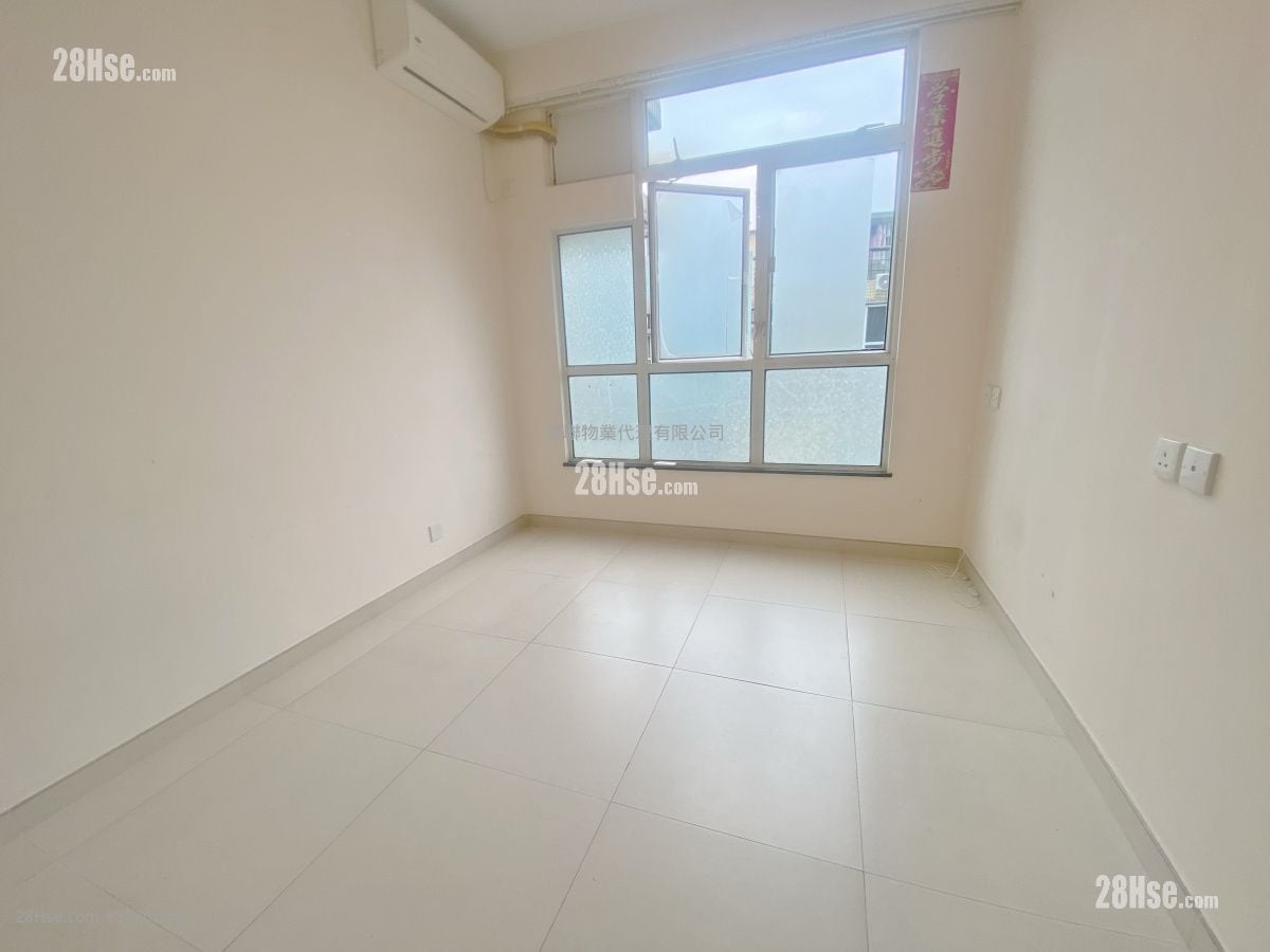 加州豪園 售盤 3 房 , 3 浴室 1,348 平方呎