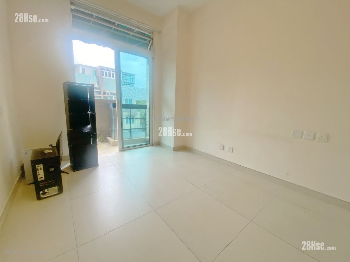 加州豪園 售盤 3 房 , 3 浴室 1,348 平方呎