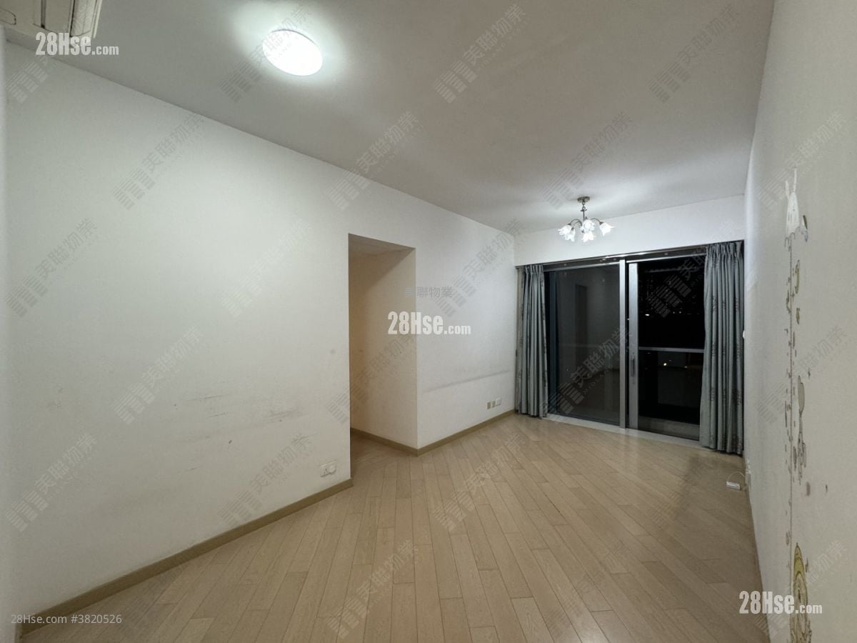 峻巒 售盤 3 房 , 1 浴室 606 平方呎