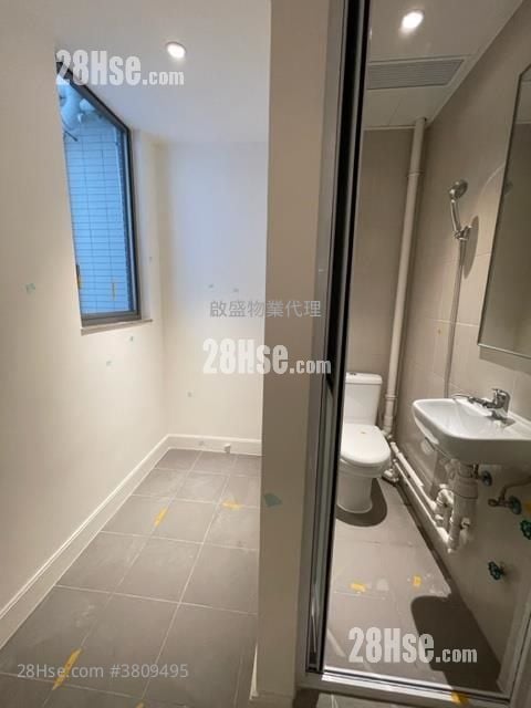 Monaco Sell 3 Bedrooms , 2 Bathrooms 827 ft²