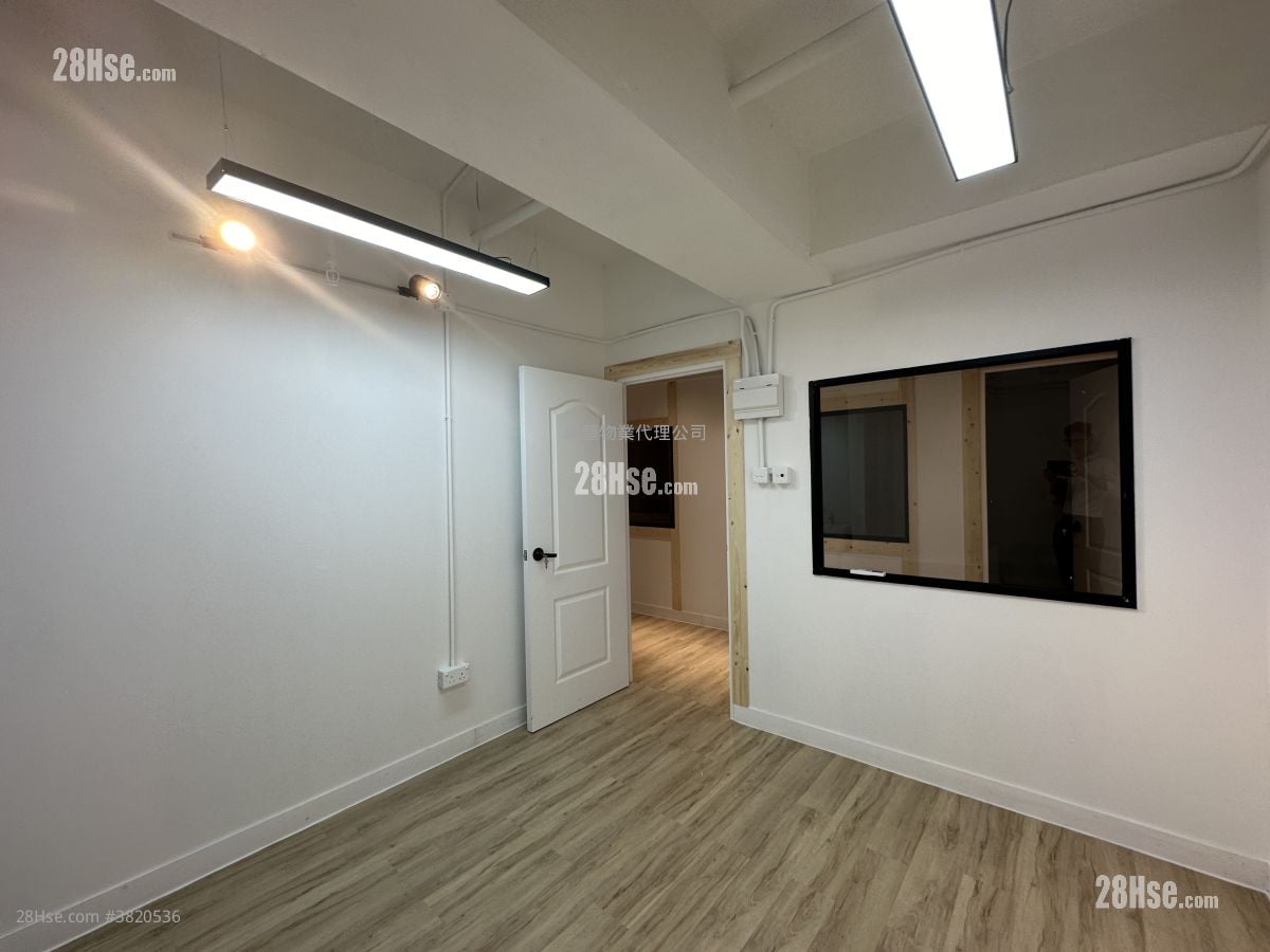 長城工廠大廈 租盤 開放式間隔 85 平方呎