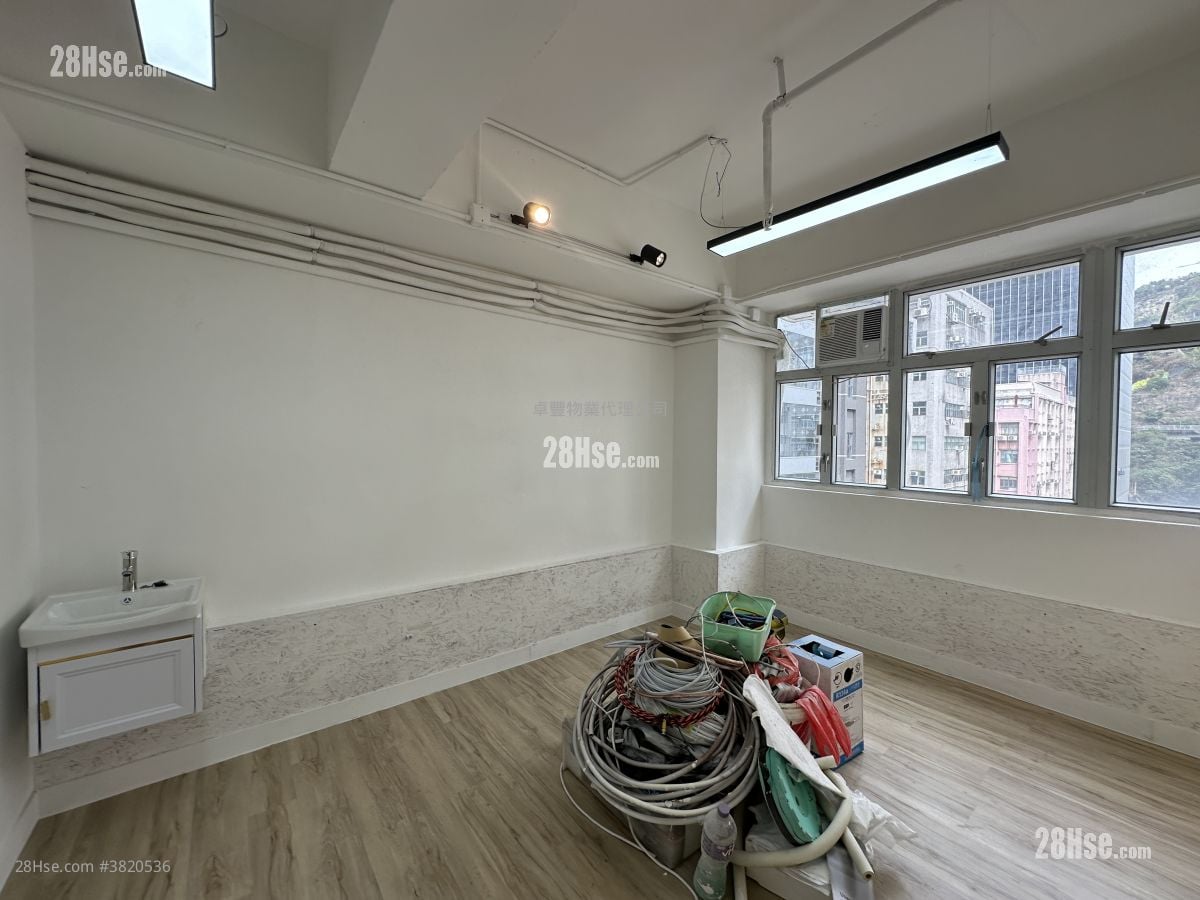 長城工廠大廈 租盤 開放式間隔 85 平方呎