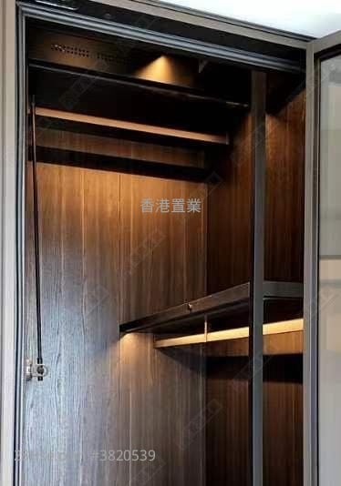 The Henley 售盘 1 房 , 1 浴室 379 平方尺