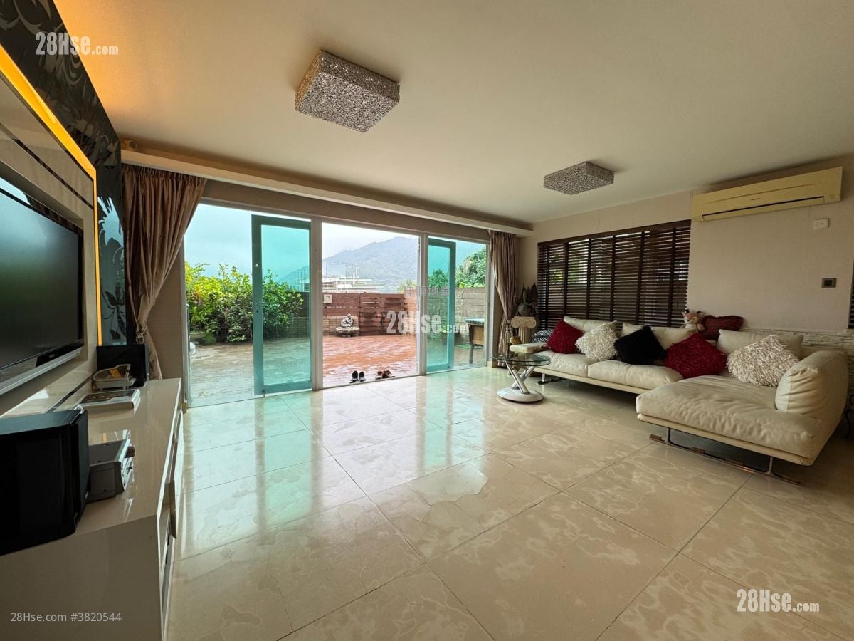 村屋 售盘 3 房 , 3 浴室