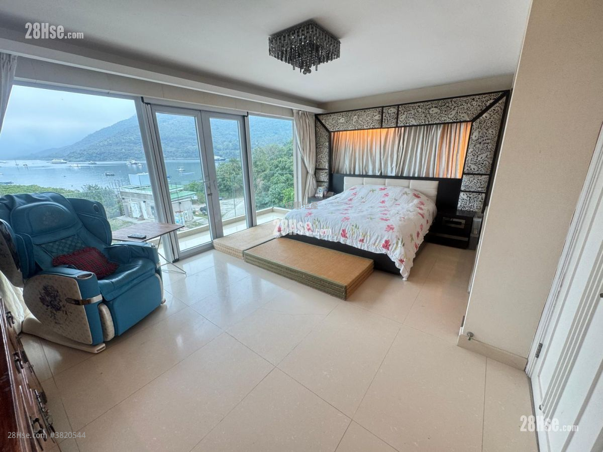 村屋 售盘 3 房 , 3 浴室