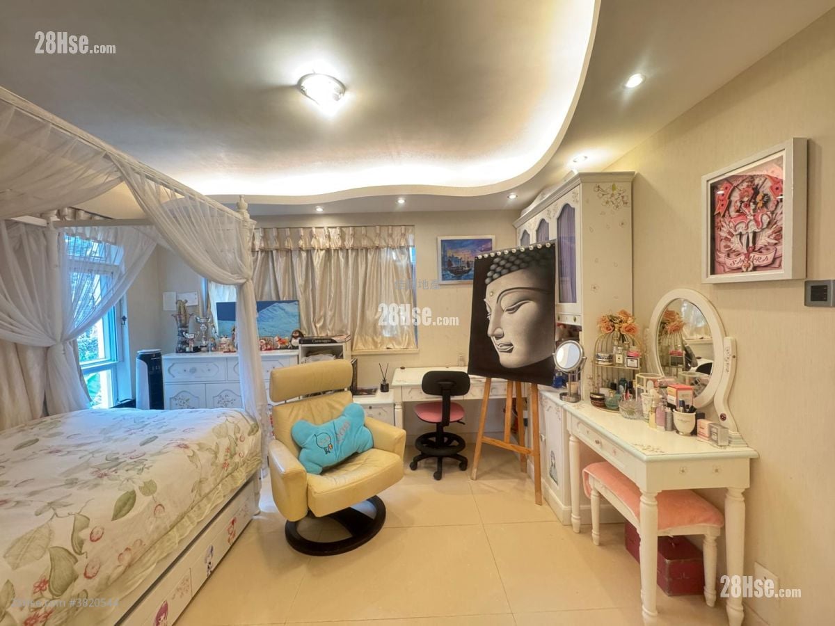 村屋 售盘 3 房 , 3 浴室