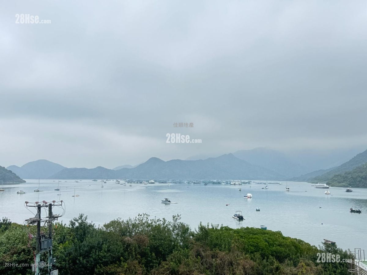 村屋 售盘 3 房 , 3 浴室